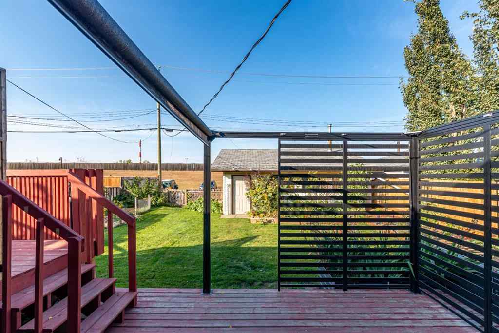 MLS® A2257157 - 5704 51 Street  in West Lloydminster Lloydminster, Residential