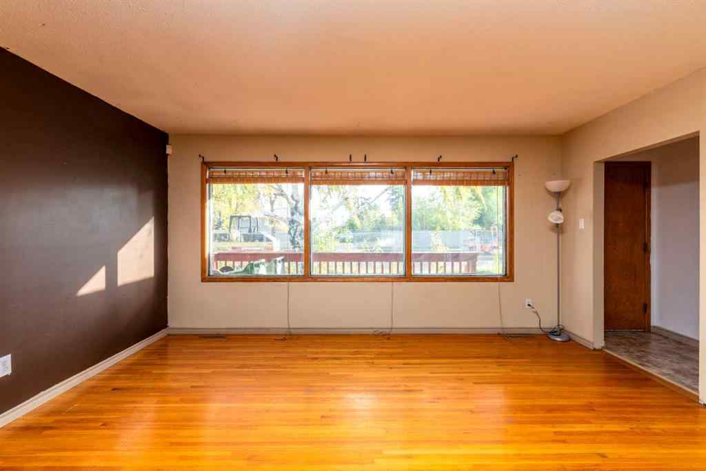 MLS® A2257157 - 5704 51 Street  in West Lloydminster Lloydminster, Residential