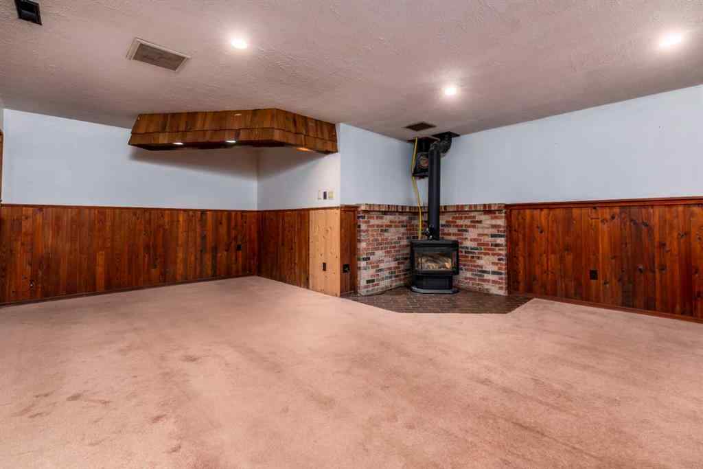 MLS® A2257157 - 5704 51 Street  in West Lloydminster Lloydminster, Residential