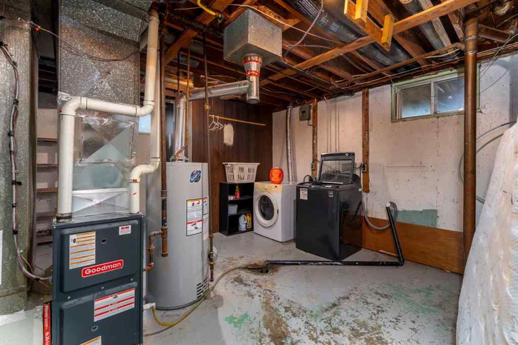 MLS® A2257157 - 5704 51 Street  in West Lloydminster Lloydminster, Residential