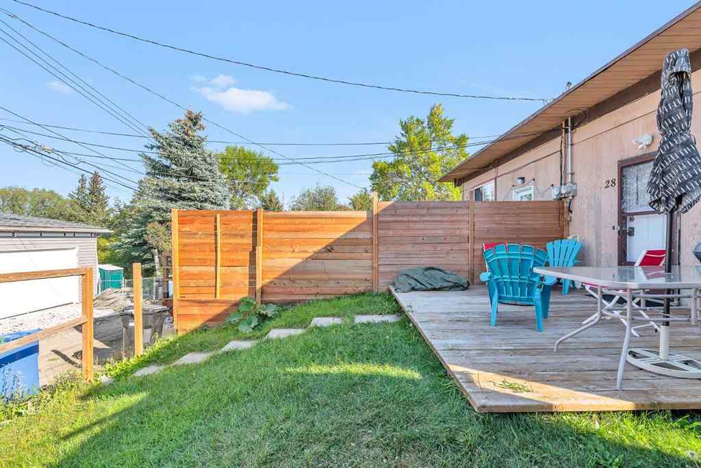 MLS® A2257158 - 28 Hilton Avenue NW in Highwood Calgary, Residential