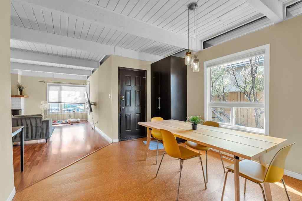 MLS® A2257158 - 28 Hilton Avenue NW in Highwood Calgary, Residential