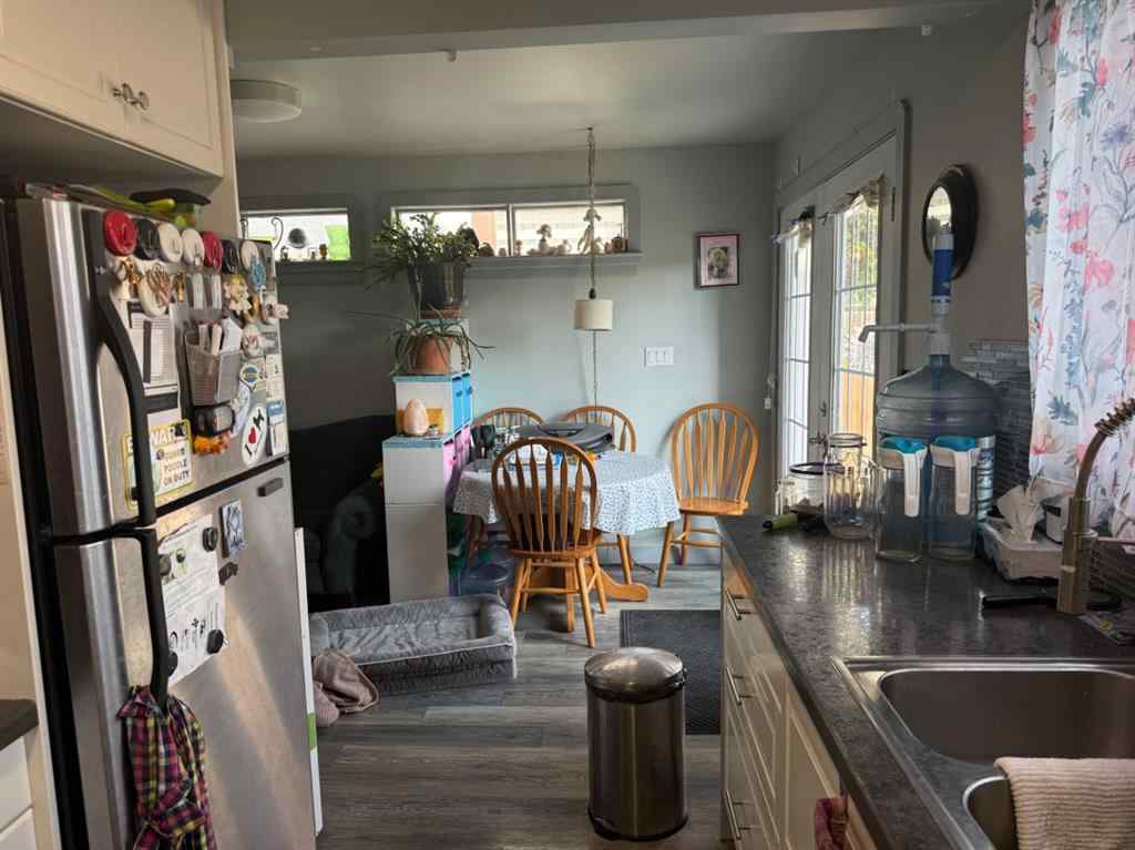 MLS® A2257161 - 690 3 Avenue W   in Downtown Drumheller, Residential