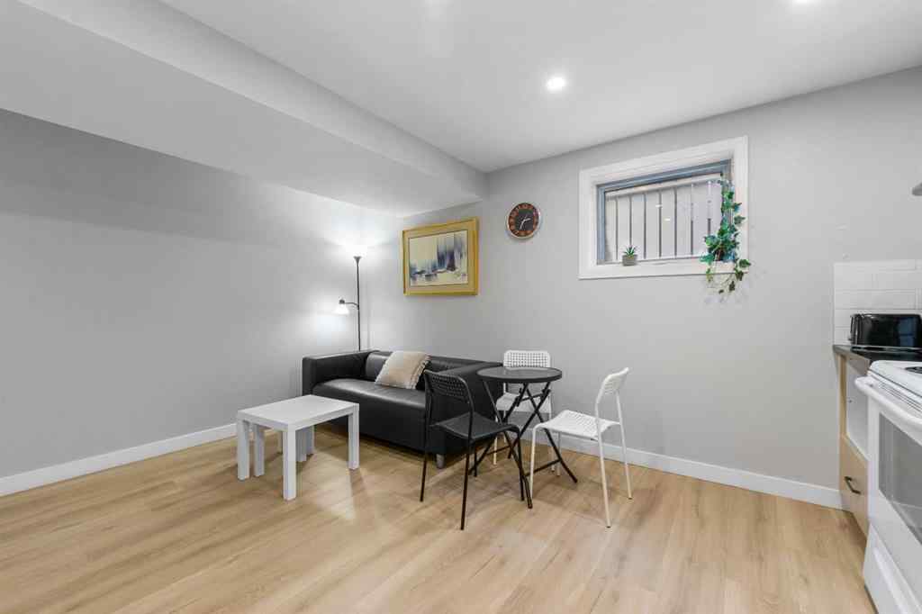 MLS® A2257165 - 7239 Hunterdale Road NW in Huntington Hills Calgary, Residential