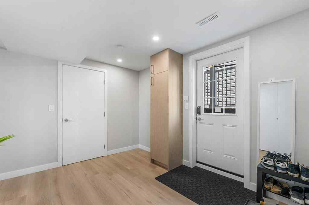 MLS® A2257165 - 7239 Hunterdale Road NW in Huntington Hills Calgary, Residential