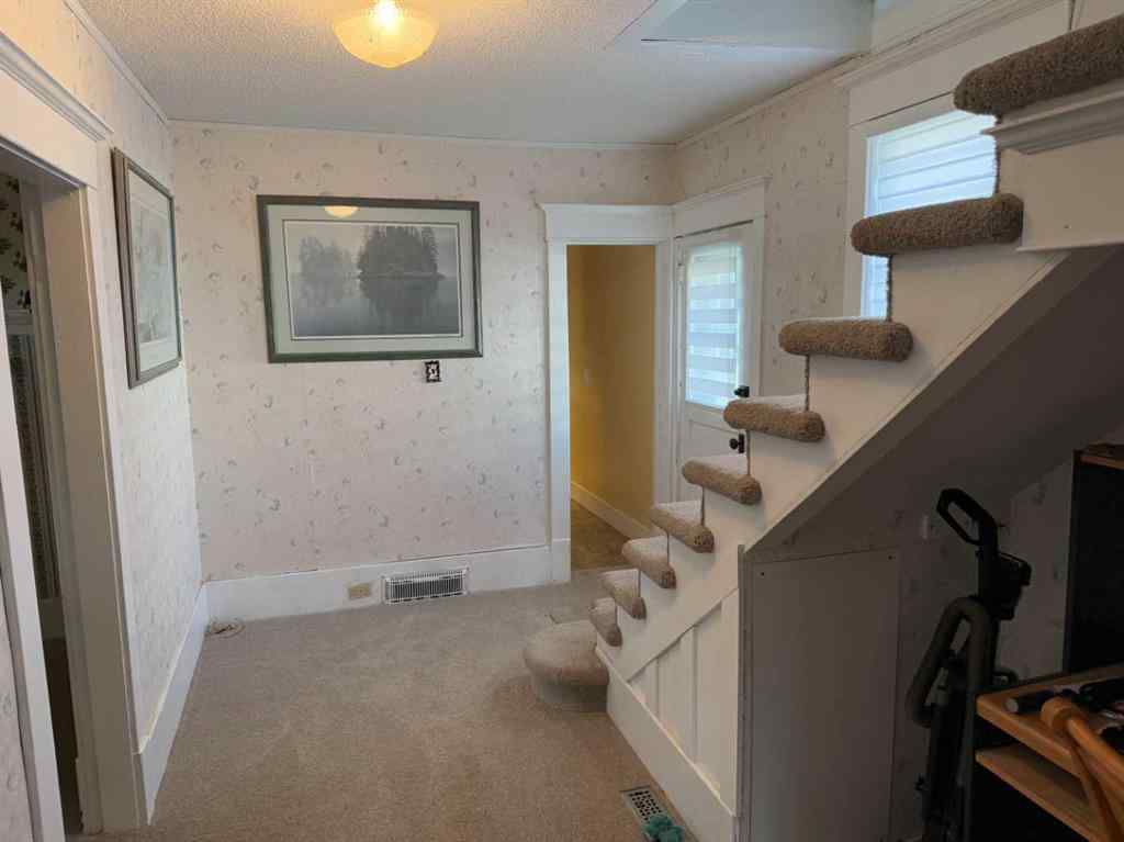 MLS® A2257167 - 314 1 Street N in NONE Vulcan, Residential
