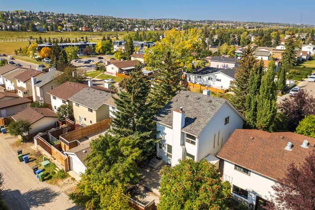 MLS® A2257169 - 5107 32 Avenue SW in Glenbrook Calgary, Residential