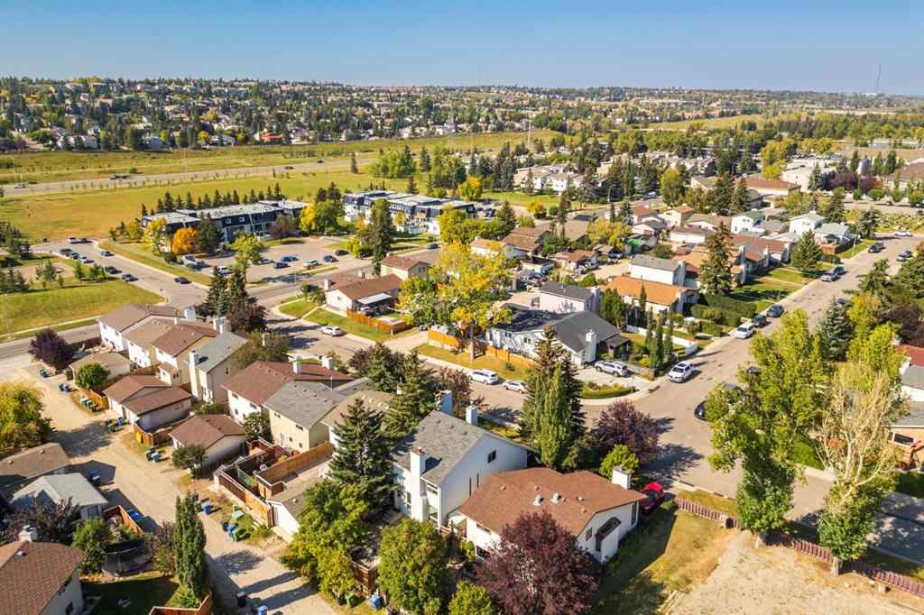 MLS® A2257169 - 5107 32 Avenue SW in Glenbrook Calgary, Residential