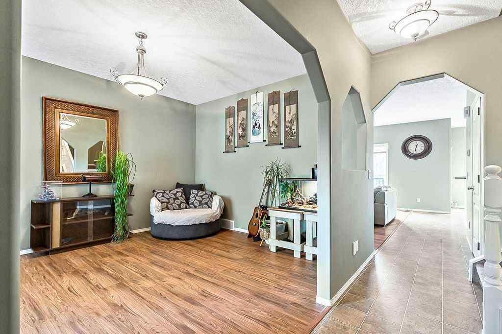 MLS® A2257172 - 83 Crystalridge Close  in Crystalridge Okotoks, Residential