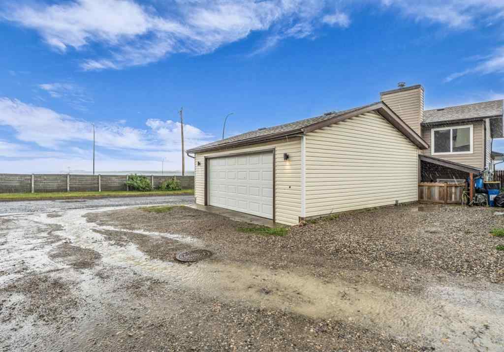 MLS® A2257173 - 109 Bedfield Court NE in Beddington Heights Calgary, Residential