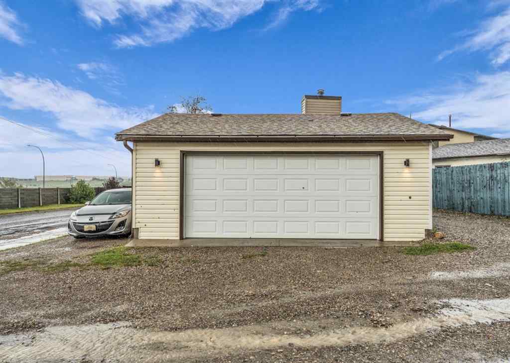 MLS® A2257173 - 109 Bedfield Court NE in Beddington Heights Calgary, Residential