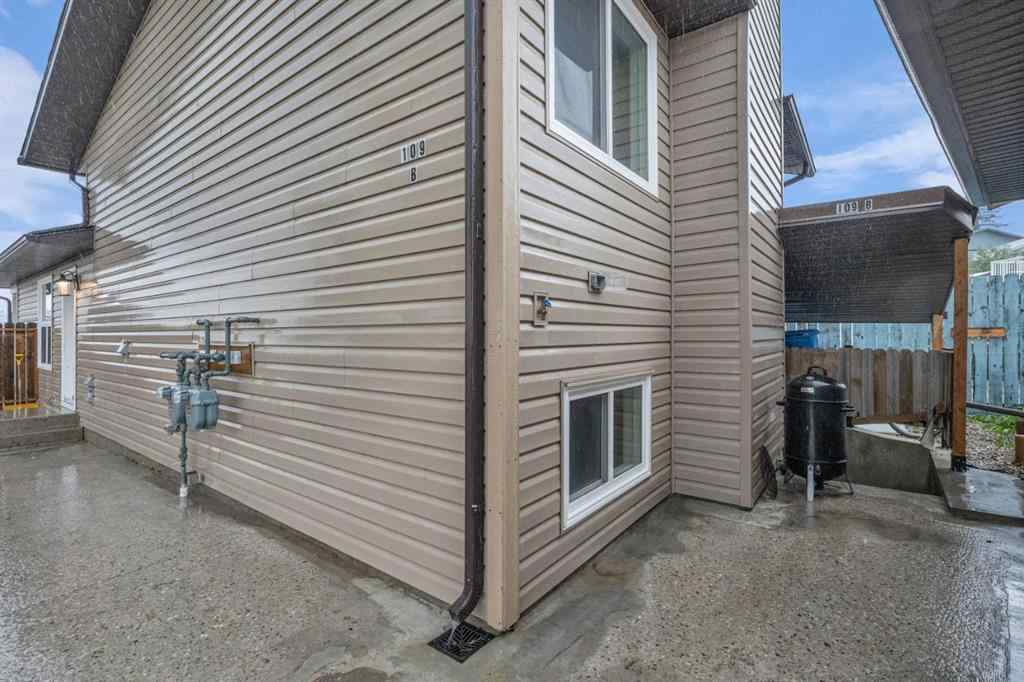 MLS® A2257173 - 109 Bedfield Court NE in Beddington Heights Calgary, Residential