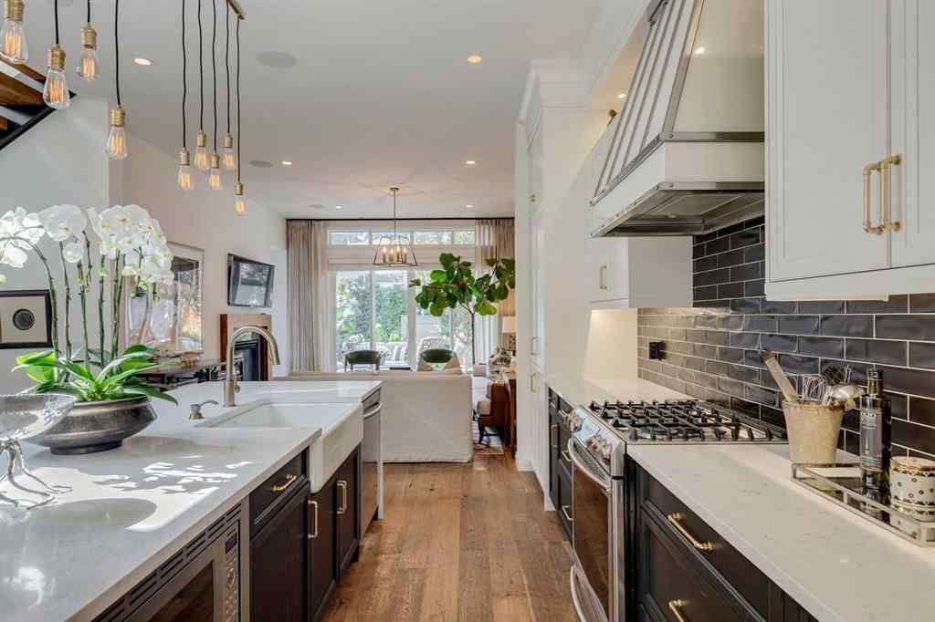 MLS® A2257179 - 4015 16A Street SW in Altadore Calgary, Residential