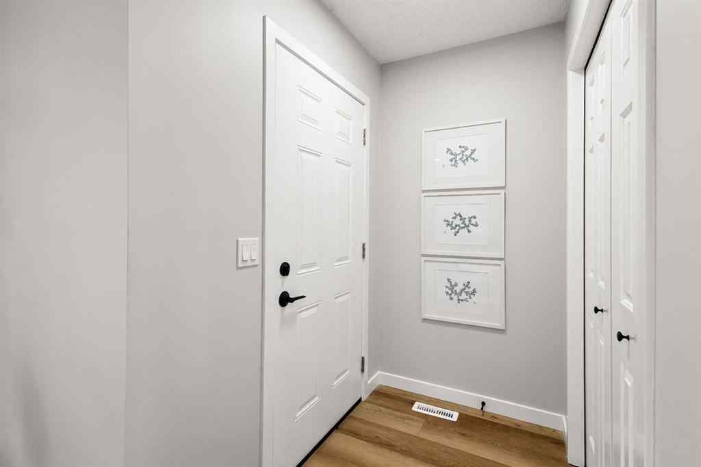 MLS® A2257181 - 13 Appleside Close SE in Applewood Park Calgary, Residential