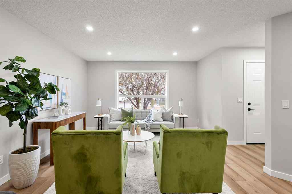 MLS® A2257181 - 13 Appleside Close SE in Applewood Park Calgary, Residential