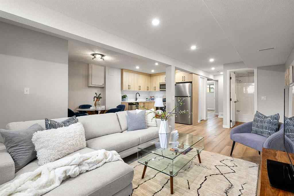 MLS® A2257181 - 13 Appleside Close SE in Applewood Park Calgary, Residential