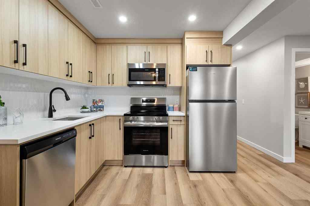 MLS® A2257181 - 13 Appleside Close SE in Applewood Park Calgary, Residential