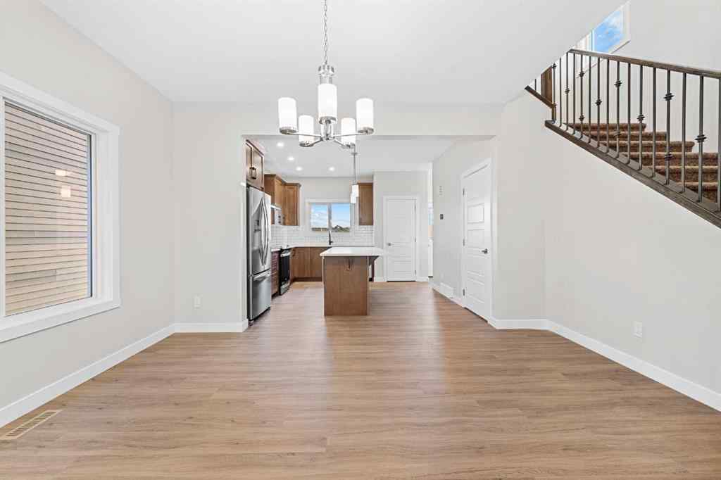 MLS® A2257182 - 581 Baywater Manor SW in Bayside Airdrie, Residential