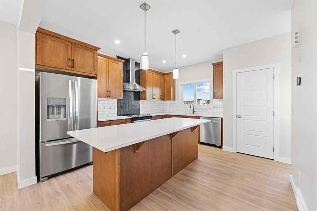 MLS® A2257182 - 581 Baywater Manor SW in Bayside Airdrie, Residential