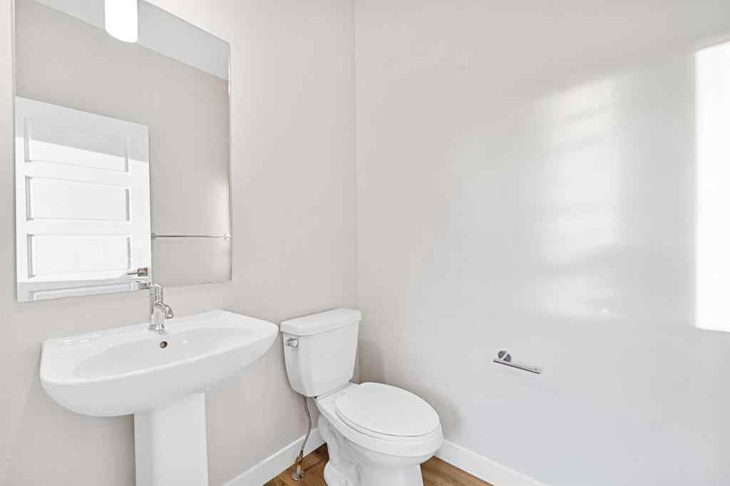 MLS® A2257182 - 581 Baywater Manor SW in Bayside Airdrie, Residential