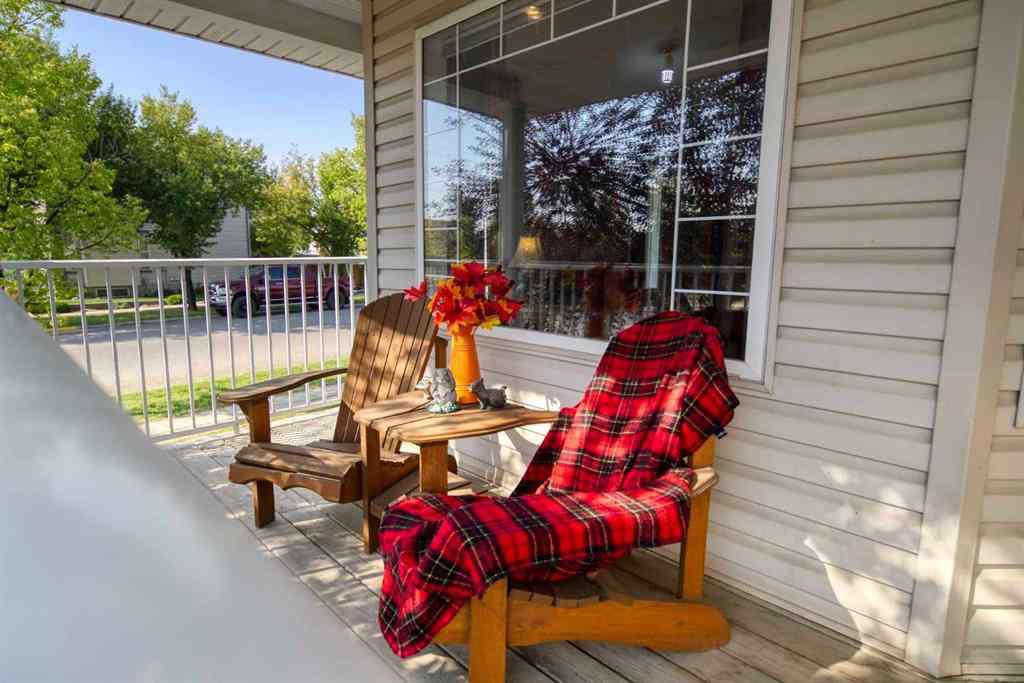 MLS® A2257185 - 161 West Lakeview Drive  in Lakeview Landing Chestermere, Residential