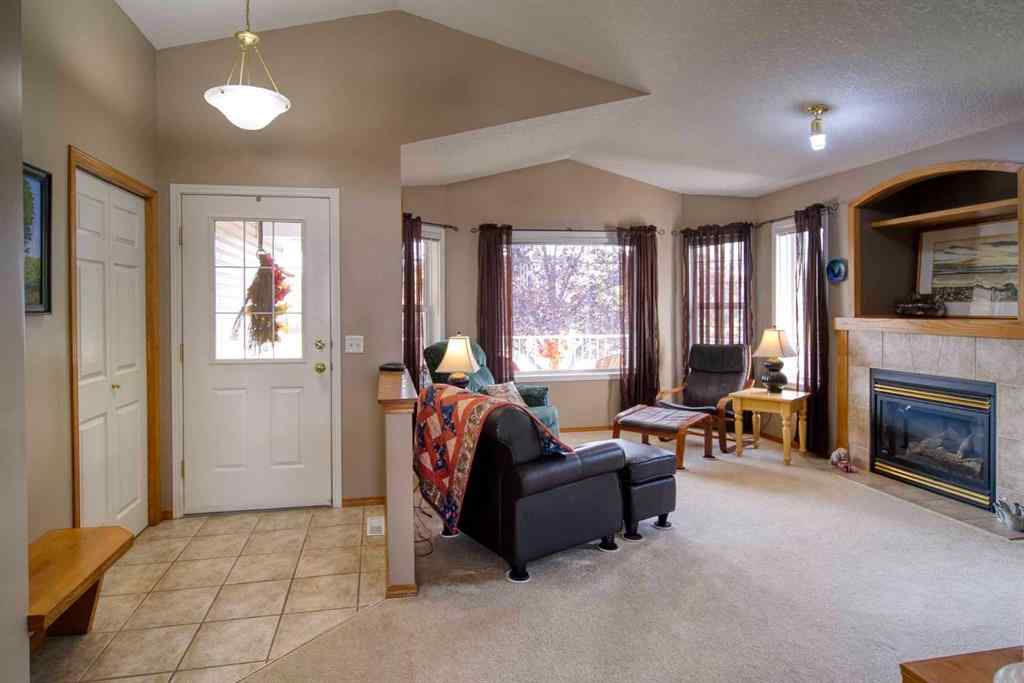 MLS® A2257185 - 161 West Lakeview Drive  in Lakeview Landing Chestermere, Residential