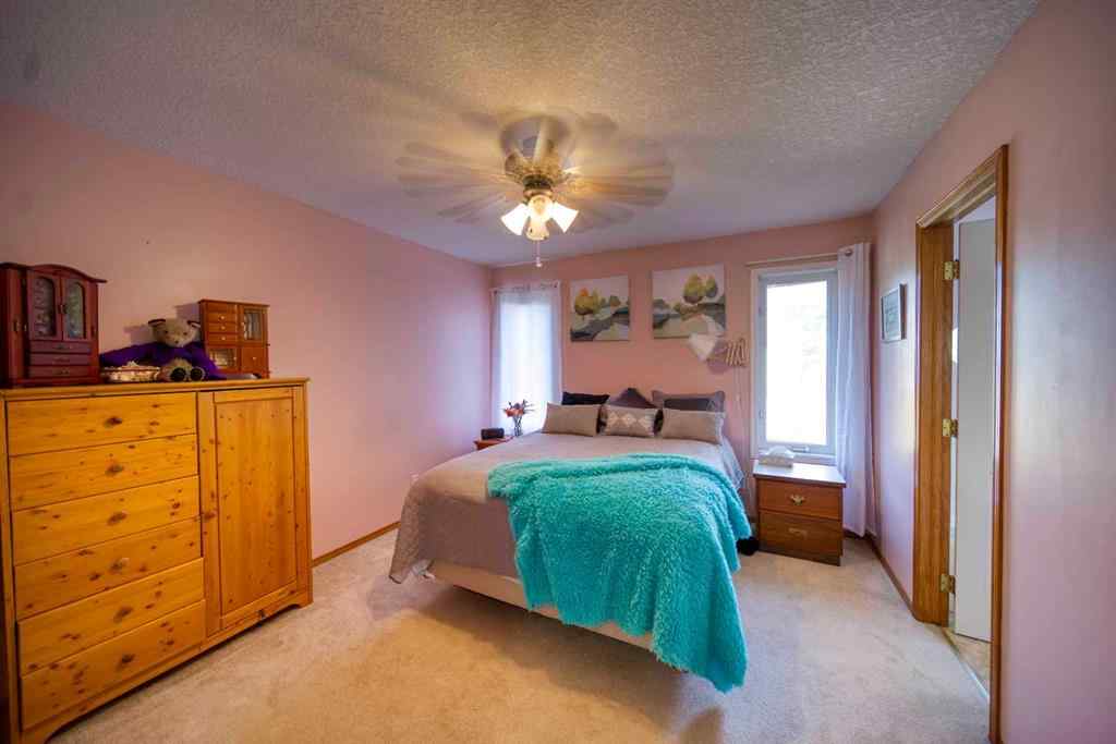MLS® A2257185 - 161 West Lakeview Drive  in Lakeview Landing Chestermere, Residential