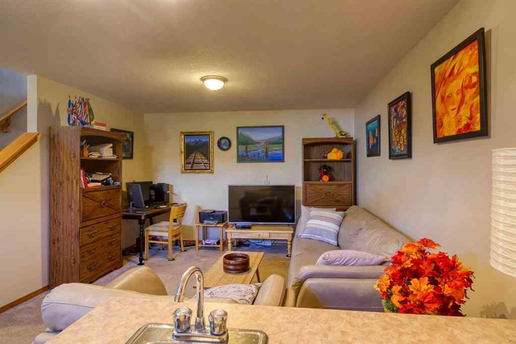 MLS® A2257185 - 161 West Lakeview Drive  in Lakeview Landing Chestermere, Residential