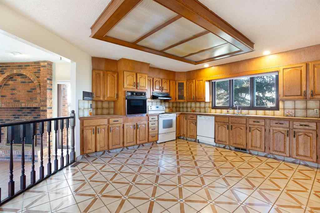 MLS&reg; # A2257189 - 11 Georgian Estates  in Georgian Estates Rural Rocky View County, Residential Open Houses