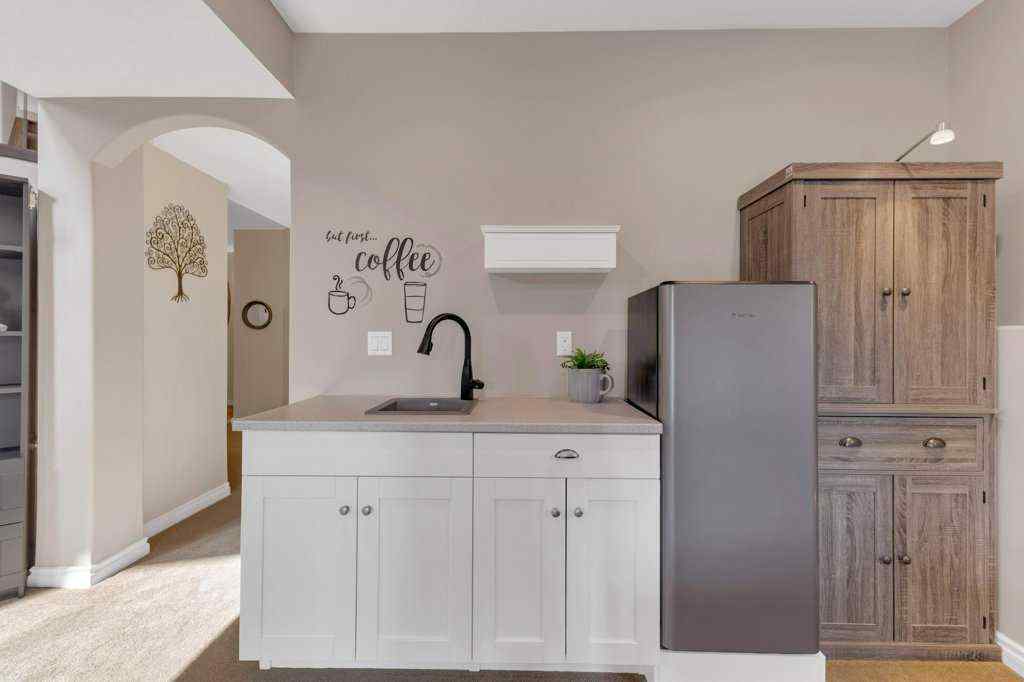 MLS® A2257190 - 5 Ebony Street  in Elizabeth Park Lacombe, Residential