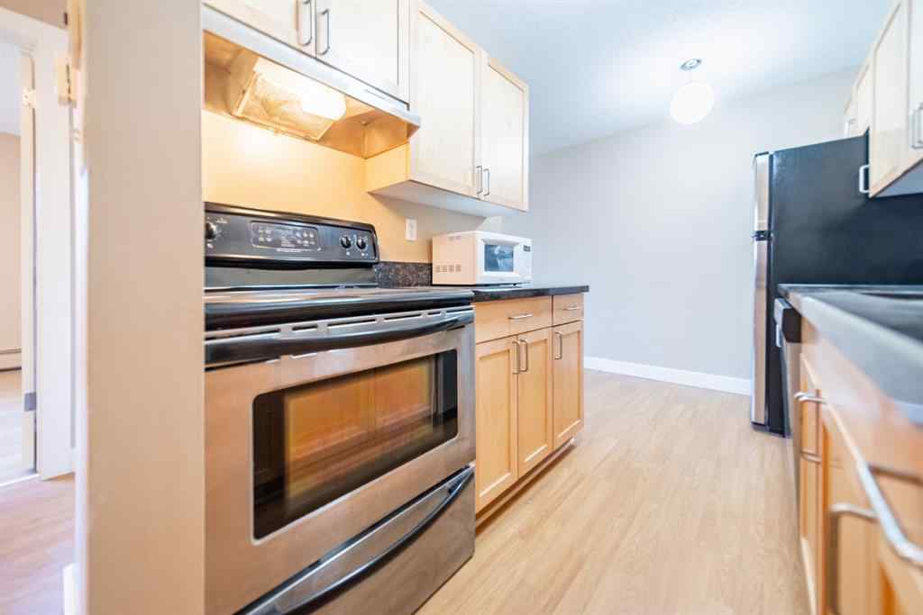 MLS® A2257192 - Unit #104 927 2 Avenue NW in Sunnyside Calgary, Residential