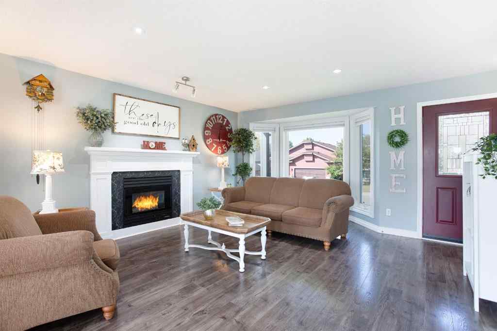 MLS® A2257194 - 126 Elizabeth Way SE in Edgewater Airdrie, Residential