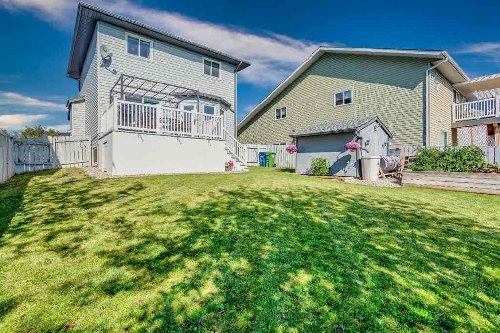 MLS® A2257194 - 126 Elizabeth Way SE in Edgewater Airdrie, Residential