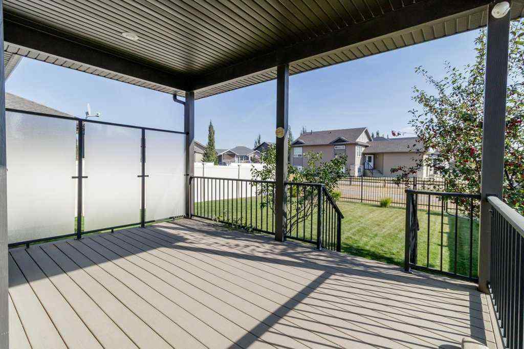 MLS® A2257198 - 3 Vista Close  in Vanier Woods Red Deer, Residential