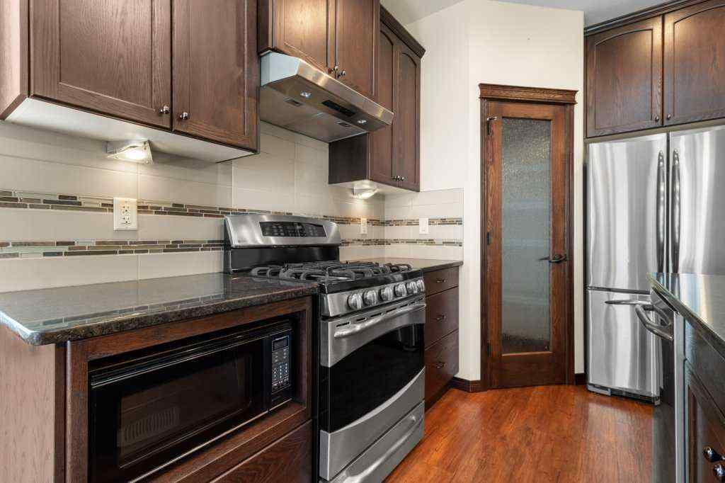 MLS® A2257198 - 3 Vista Close  in Vanier Woods Red Deer, Residential