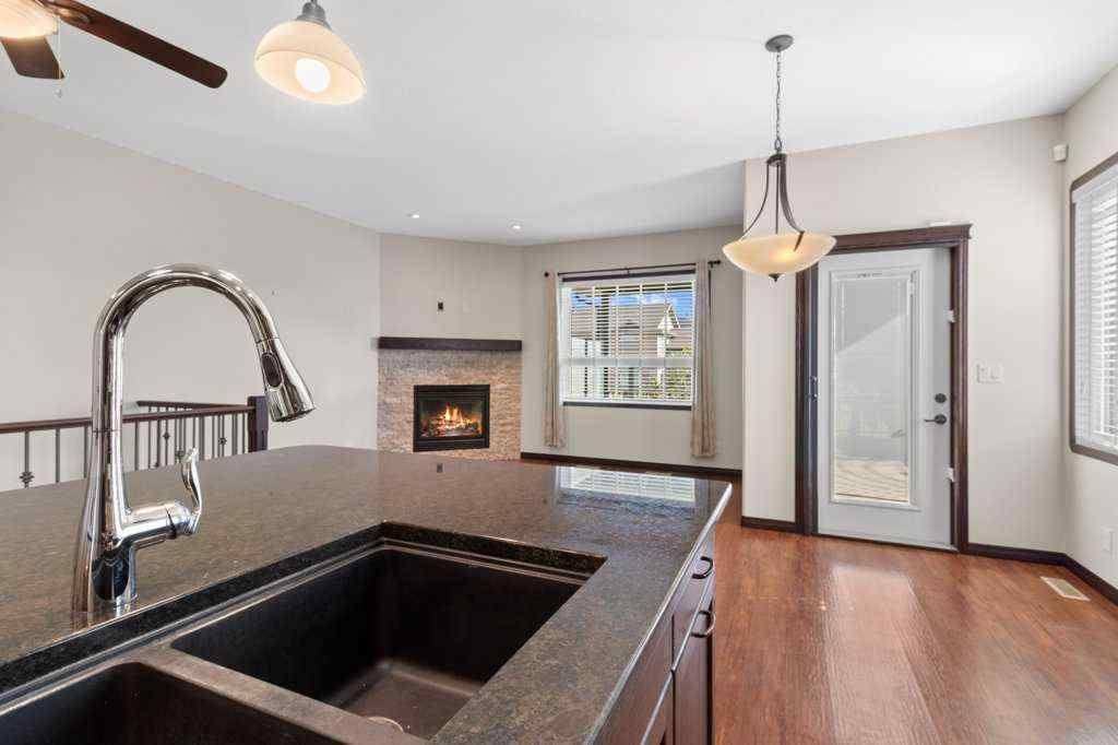 MLS® A2257198 - 3 Vista Close  in Vanier Woods Red Deer, Residential