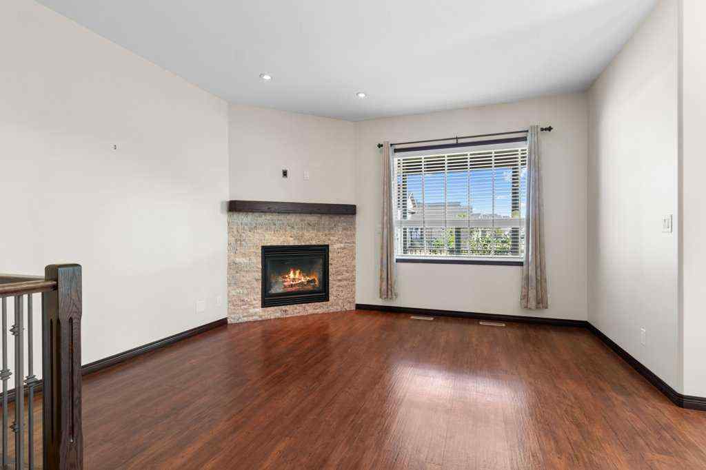 MLS® A2257198 - 3 Vista Close  in Vanier Woods Red Deer, Residential