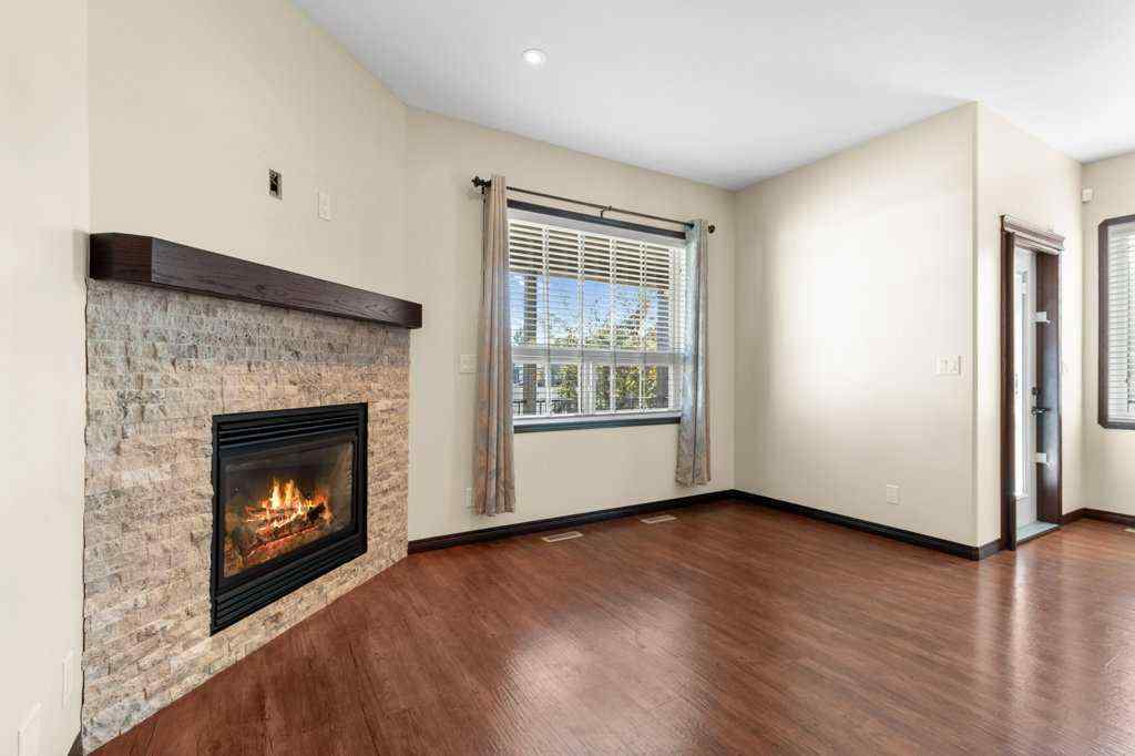 MLS® A2257198 - 3 Vista Close  in Vanier Woods Red Deer, Residential