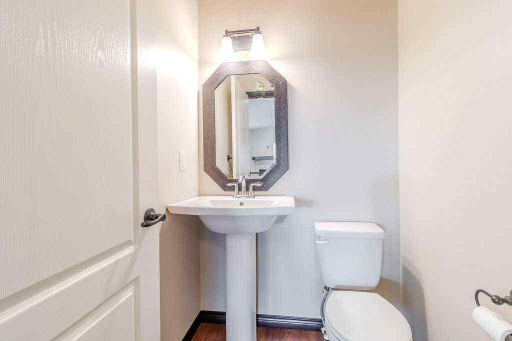 MLS® A2257198 - 3 Vista Close  in Vanier Woods Red Deer, Residential