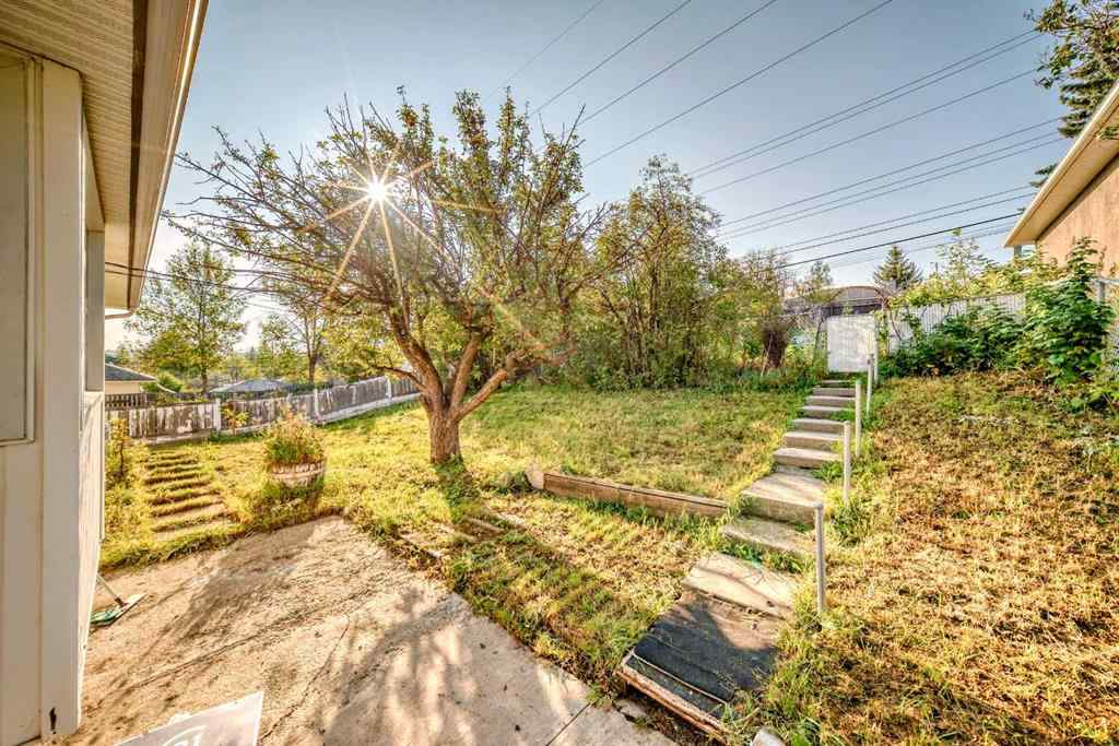 MLS® A2257203 - 515 33 Avenue NE in Winston Heights/Mountview Calgary, Residential
