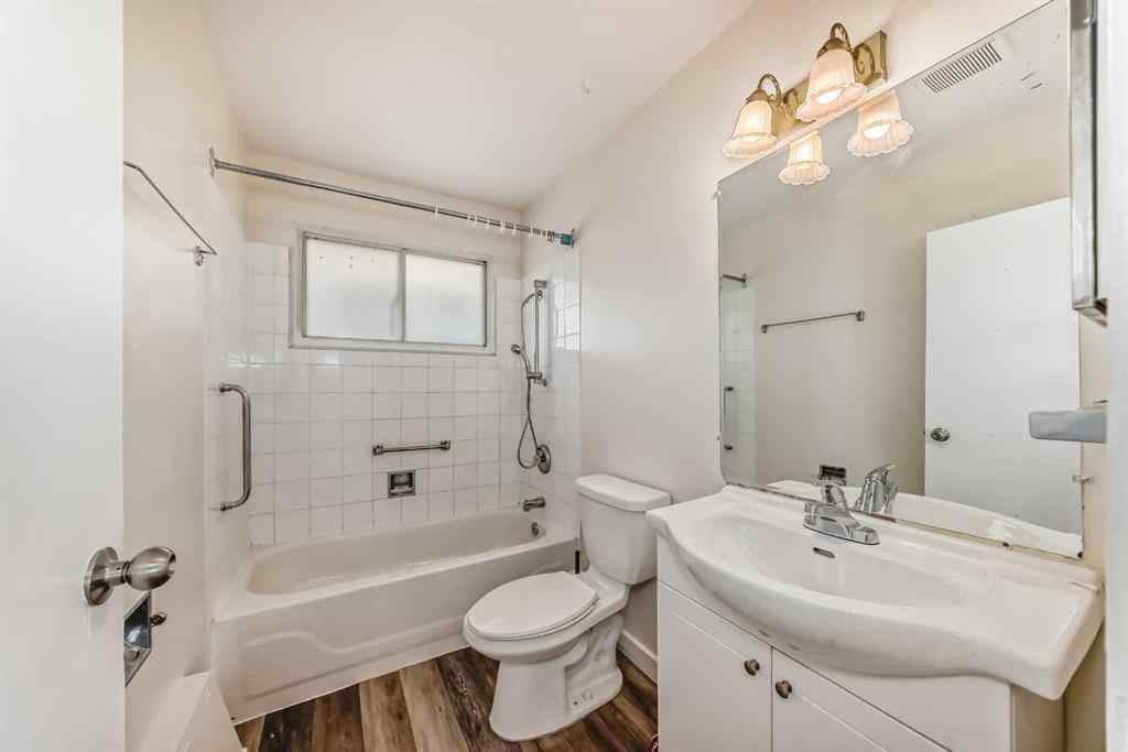 MLS® A2257203 - 515 33 Avenue NE in Winston Heights/Mountview Calgary, Residential
