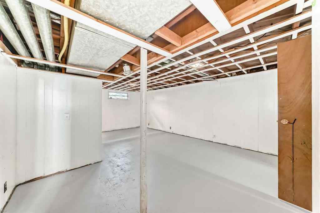 MLS® A2257203 - 515 33 Avenue NE in Winston Heights/Mountview Calgary, Residential