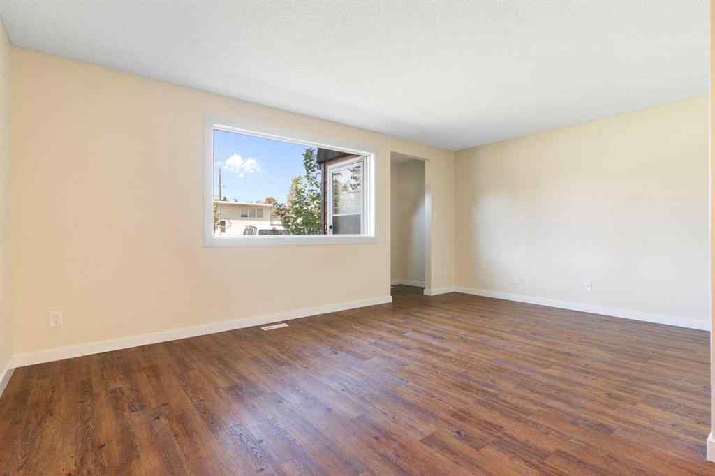 MLS® A2257206 - Unit #32 80 Galbraith Drive SW in Glamorgan Calgary, Residential