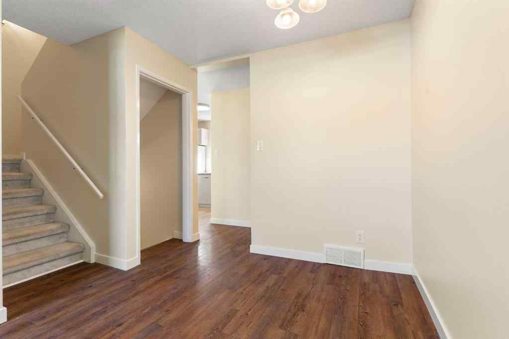 MLS® A2257206 - Unit #32 80 Galbraith Drive SW in Glamorgan Calgary, Residential