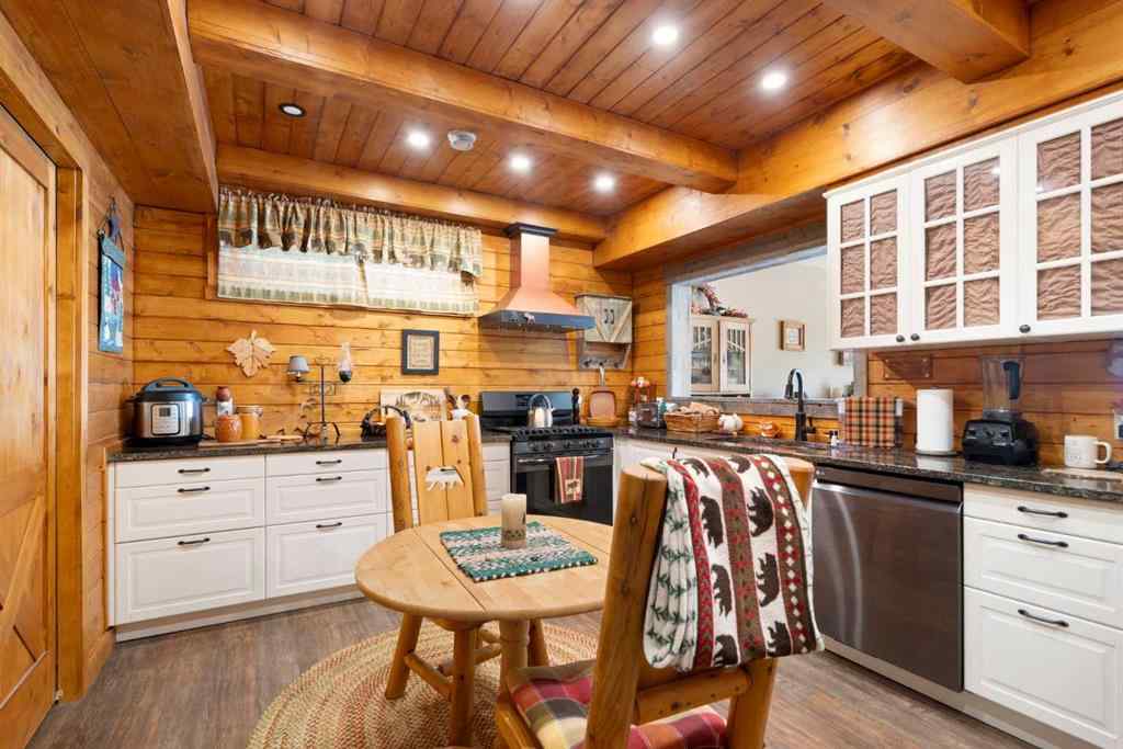 MLS® A2257209 - 121 Heritage Hill  in Heritage Hills Cochrane, Residential