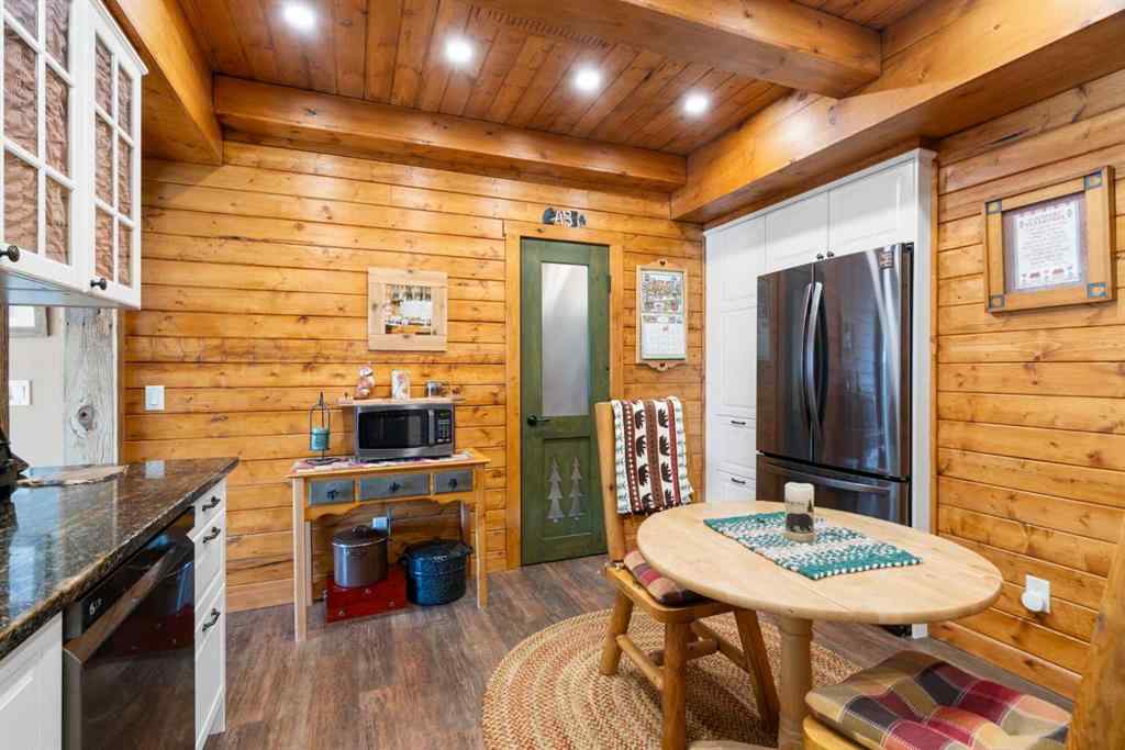 MLS® A2257209 - 121 Heritage Hill  in Heritage Hills Cochrane, Residential