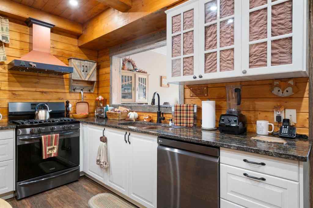 MLS® A2257209 - 121 Heritage Hill  in Heritage Hills Cochrane, Residential