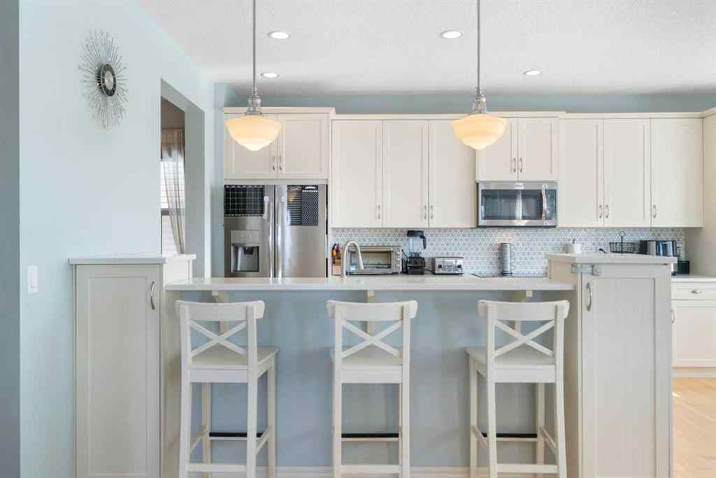 MLS® A2257209 - 121 Heritage Hill  in Heritage Hills Cochrane, Residential