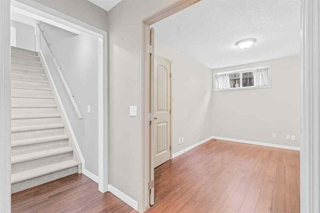 MLS® A2257217 - 92 Hillview Drive  in Hillview Estates Strathmore, Residential