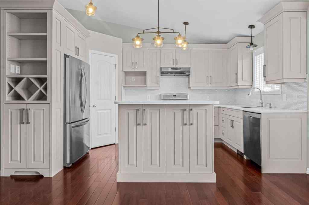 MLS® A2257217 - 92 Hillview Drive  in Hillview Estates Strathmore, Residential